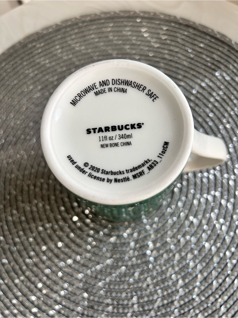 ⭐️5 bundled⭐️Starbucks 2020 Green Ceramic Holiday Mug wWhite Handle collectibl - Picture 7 of 7
